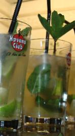 Foto van Cubaanse Mojito Long Drink zoals regelmatig gemaakt door Ricardo!